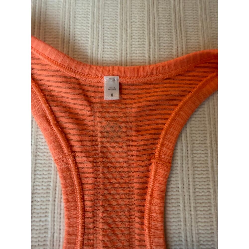 Lululemon Swiftly Tech Racerback Tank Top Orange Size 8 - Picture 2 of 5